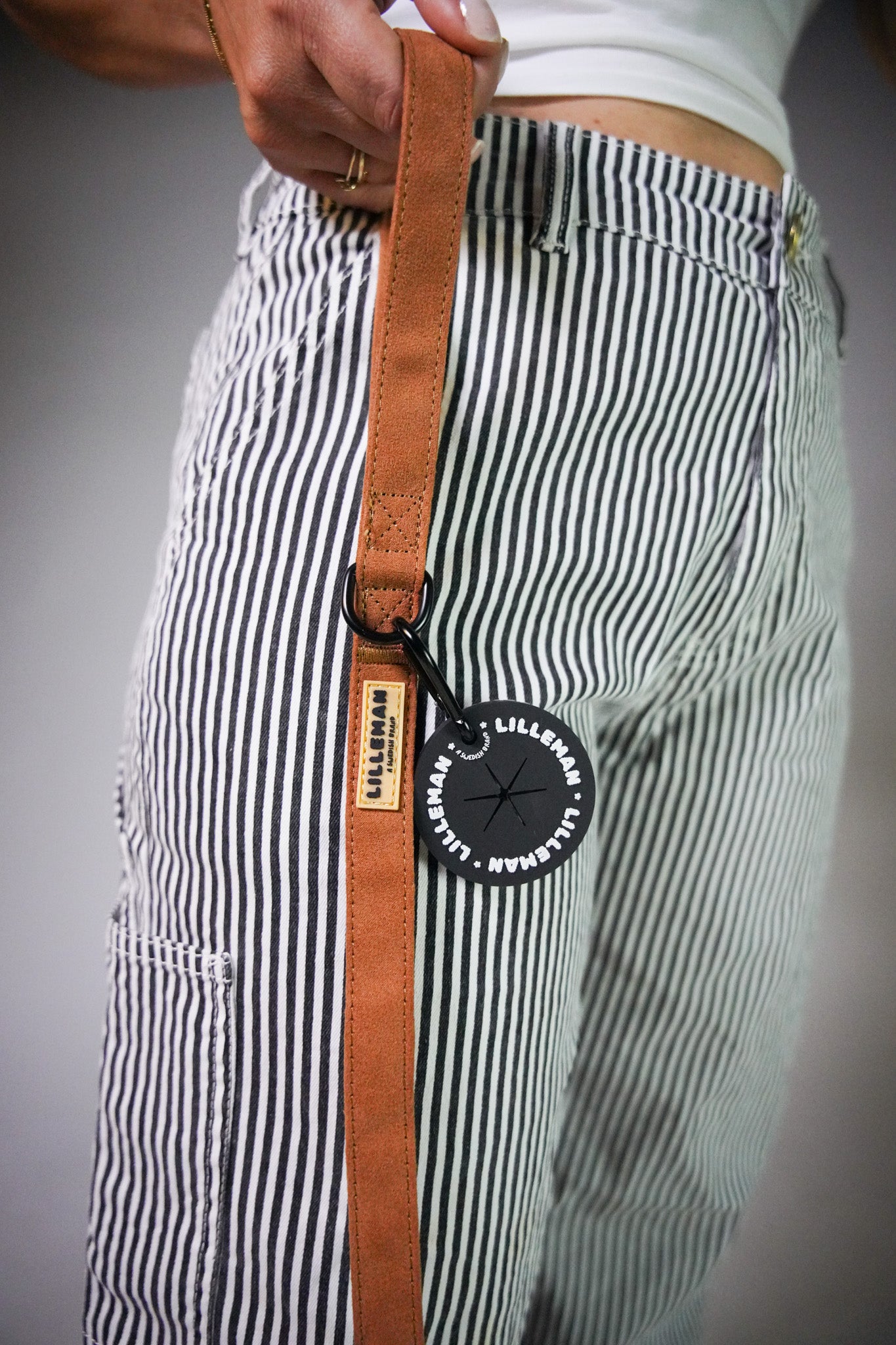 Aviator Faux Suede Leash